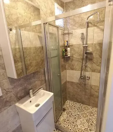 Historical Comfy Flat In Beyoglu Tophane, Galata Istambul Extérieur photo